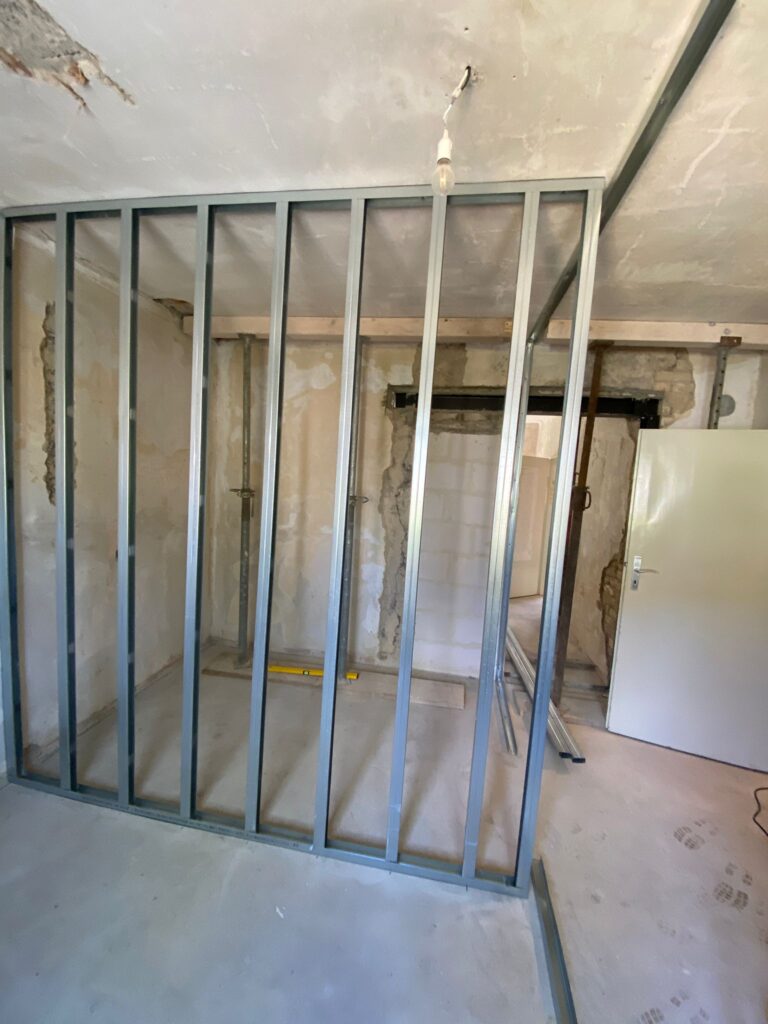 Trockenbau 3 Trockenbau neues Zimmer davor